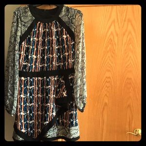 Bcbg mini dress size 8